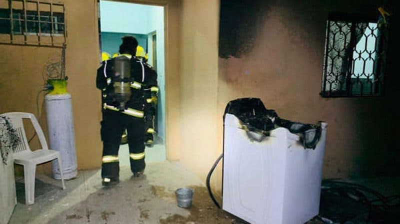 Hombre intenta incendiar la casa de su madre; fuego quemó la lavadora