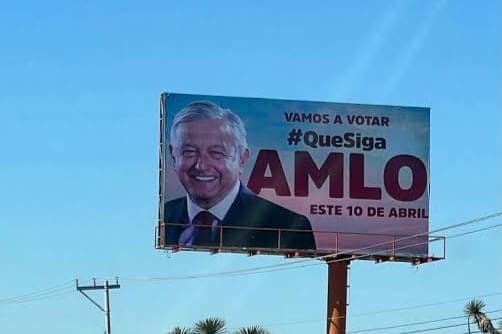 ¿Y la veda? Detecta INE más espectaculares en apoyo a AMLO en Q. Roo