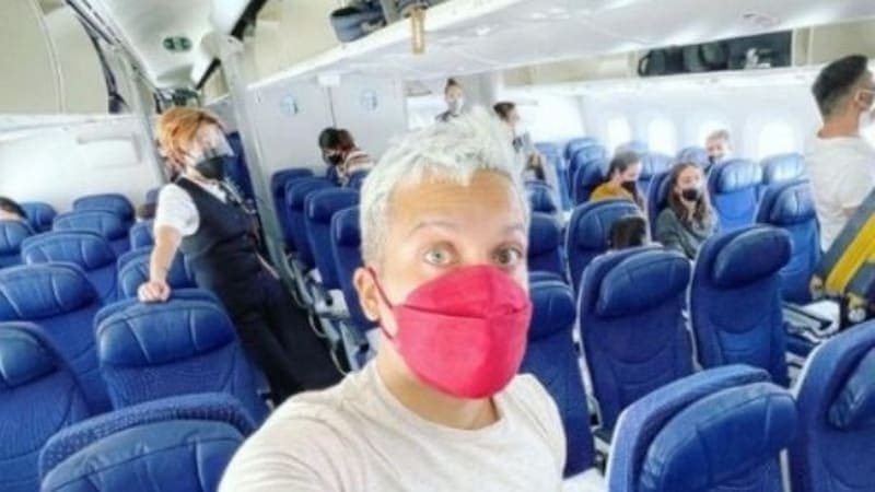 El youtuber mexicano Alex Tienda viajó a Ucrania en medio del conflicto político