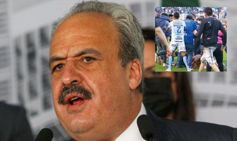 Vinculan a senador de Morena con la actual directiva de los Gallos de Querétaro