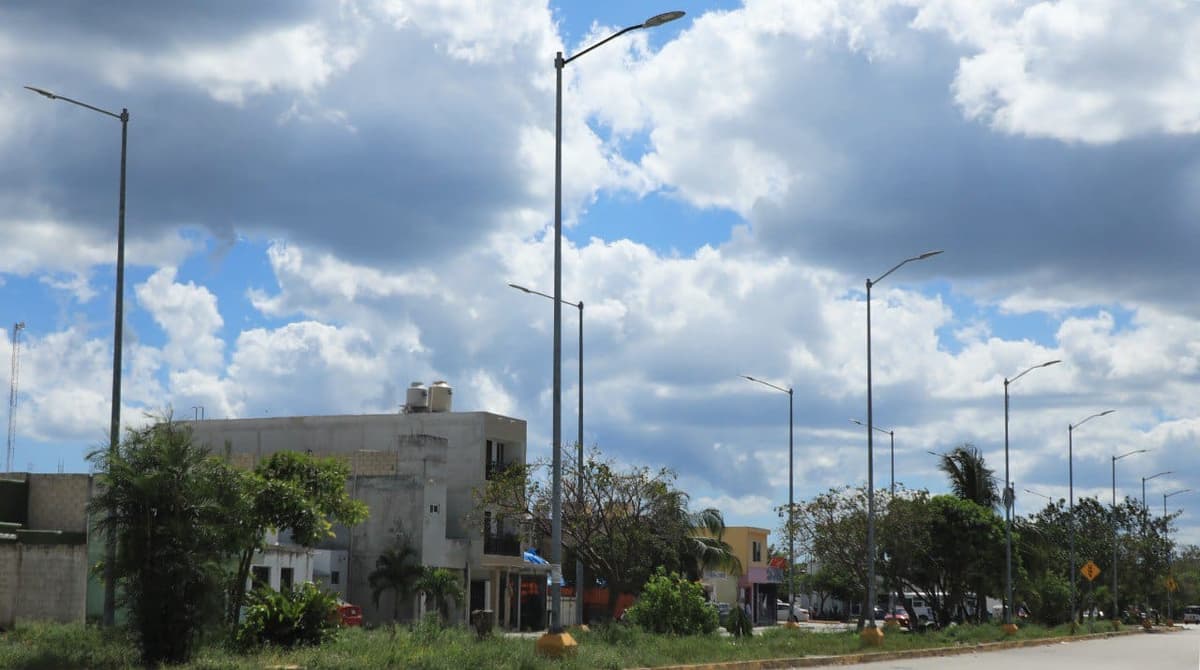 Mayor seguridad con parques iluminados en Solidaridad