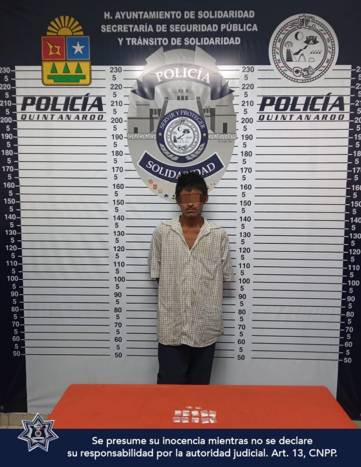 Policías de Solidaridad sorprenden a hombre con 12 bolsitas de droga