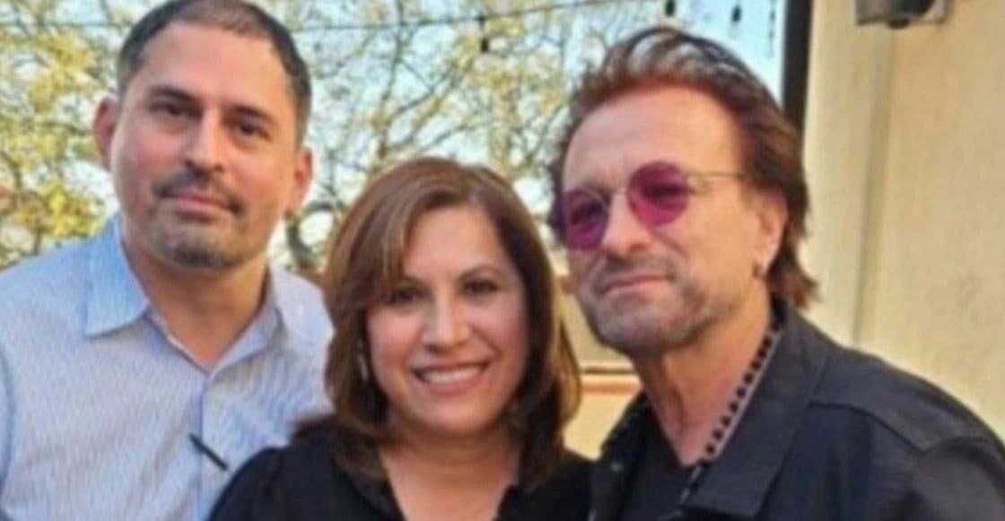 Sujeto come gratis en un restaurante porque lo confundieron con Bono de U2