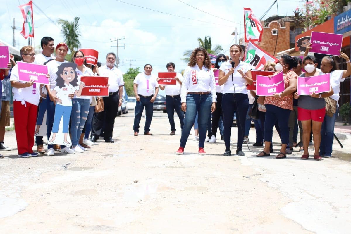 Plantea Leslie Hendricks Rubio programa estatal de pavimentación