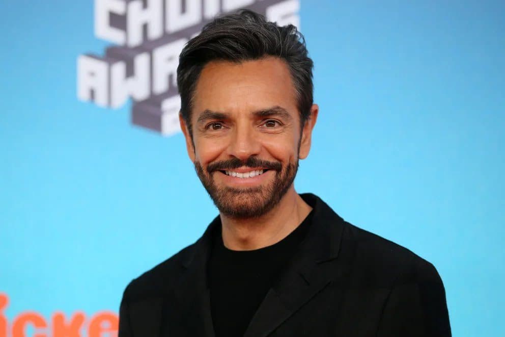 Acusan a Eugenio Derbez de nepotismo por meter a su hijo José Eduardo a su programa de comedia