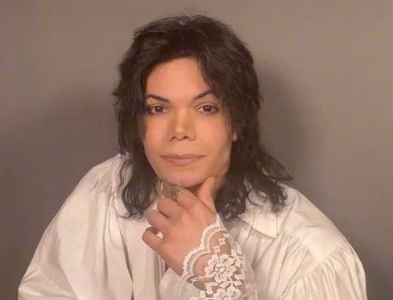 Video: Usuario de TikTok se hace viral por su enorme parecido a Michael Jackson