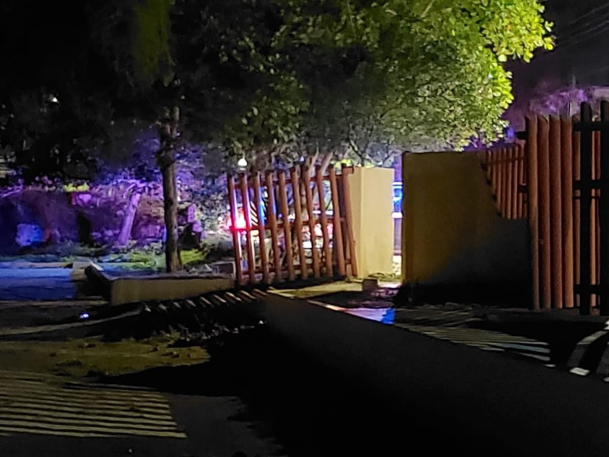 Reja metálica aplasta a menor de 9 años en la Zona Maya y pierde la vida