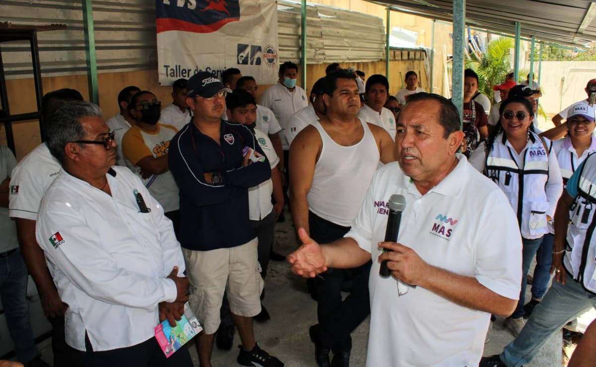 Vamos a revisar la ley y el IMOVEQROO, señala Nivardo Mena ante taxistas