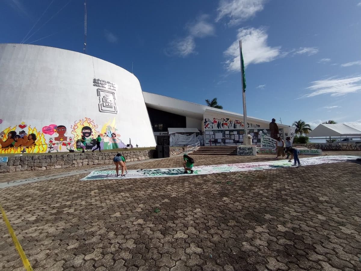 Feministas piden a candidatos a firmar agenda con 30 puntos