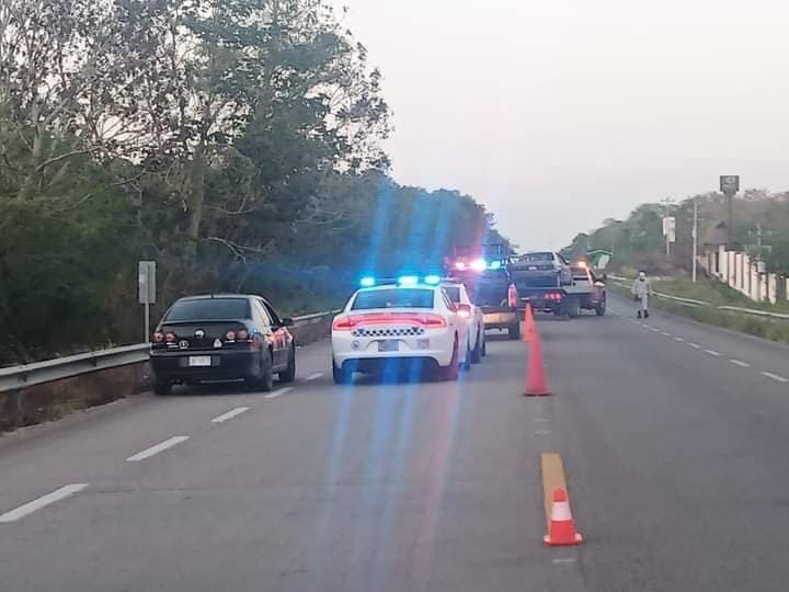 Seis heridos, dos adultos y cuatro menores, saldo de choque carretero en Bacalar