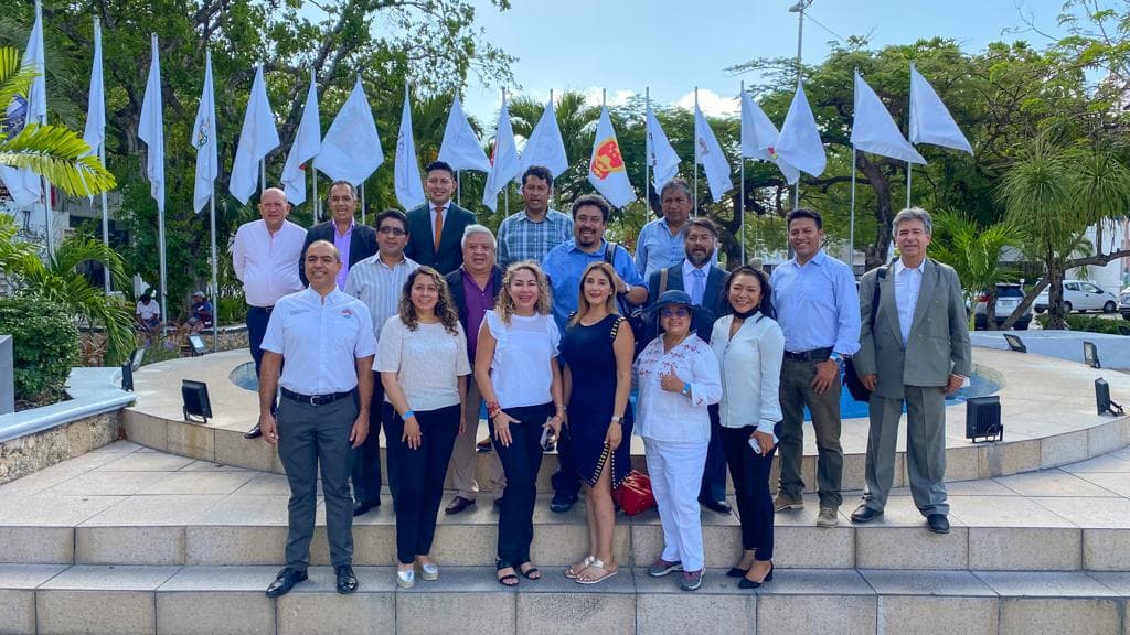 Gobierno de BJ recibe visita de cortesía de funcionarios de Ecuador