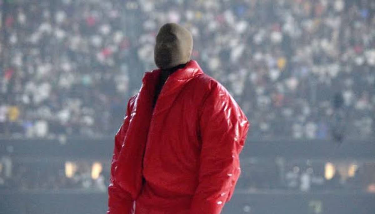 Sacerdote demanda a Kanye West por usar uno de sus sermones para una canción