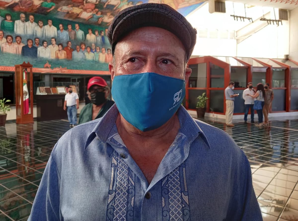 Siempre habrá peleas de gallos, solo que clandestinas, señala promotor