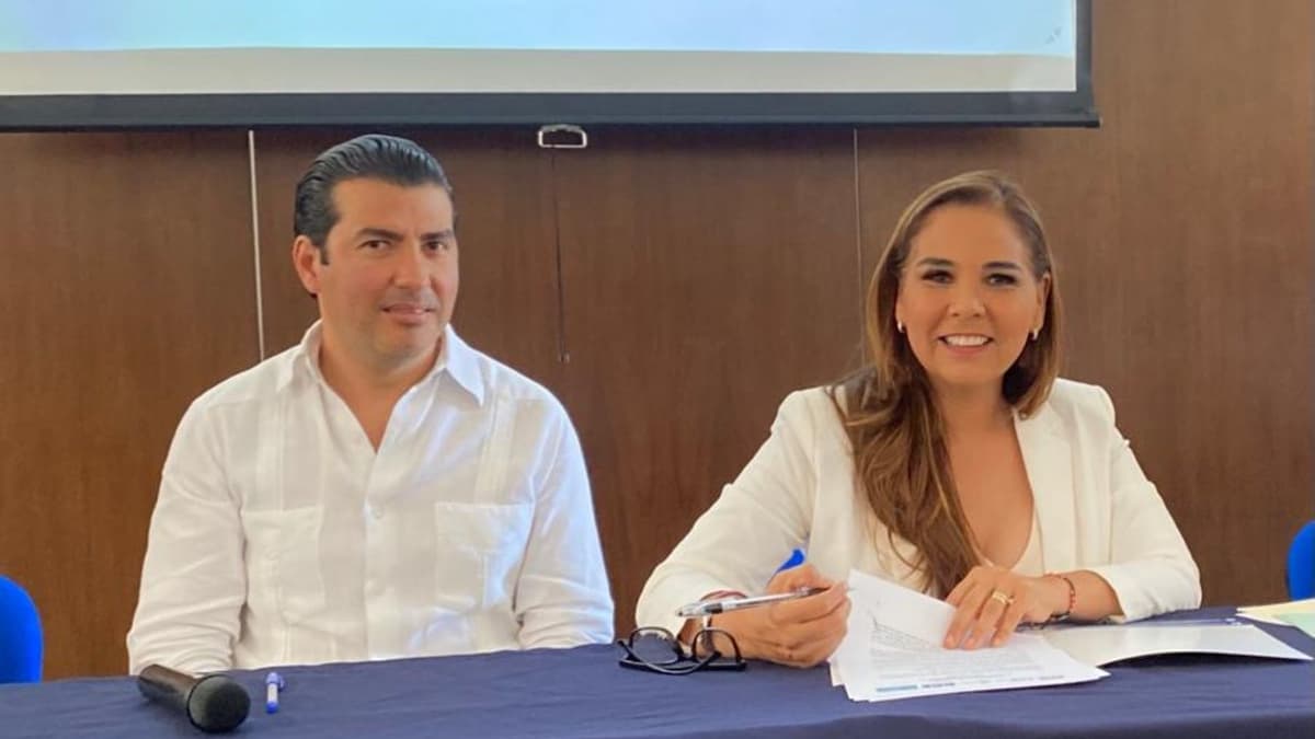 Candidatos a la gubernatura firman acuerdo en Playa del Carmen con empresarios de Quintana Roo