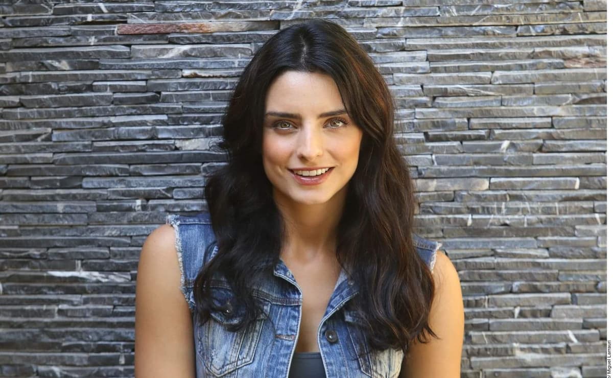 VIDEO: Aislinn Derbez anuncia 'su compromiso' con famoso youtuber y causa revuelo
