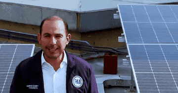 PAN pide a AMLO paneles solares para todo México