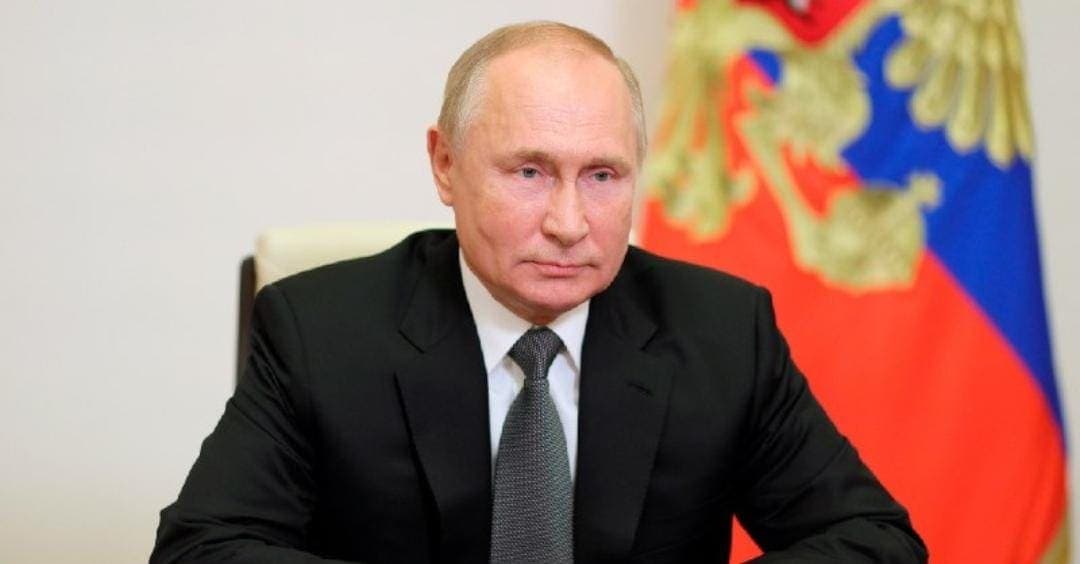 Afirman medios internacionales que Vladimir Putin será operado debido a un cáncer