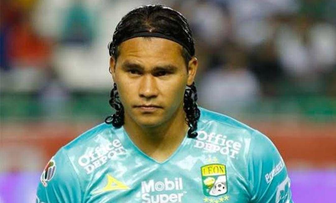 Video: Captan de nueva cuenta al "Gullit" Peña en aparente estado de ebriedad