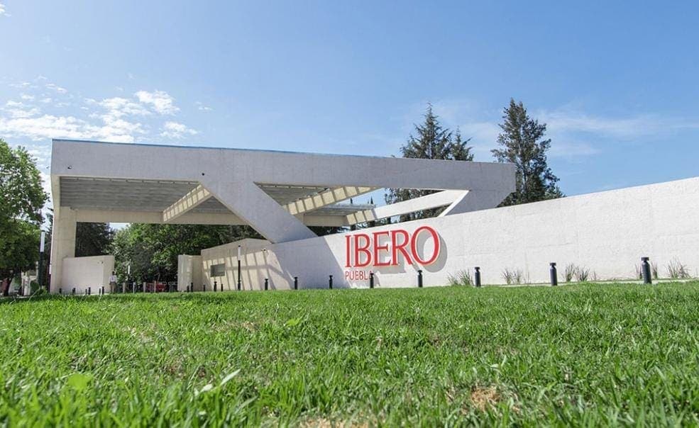 Amenaza de bomba en Universidad Iberoamericana Puebla fue falsa alarma