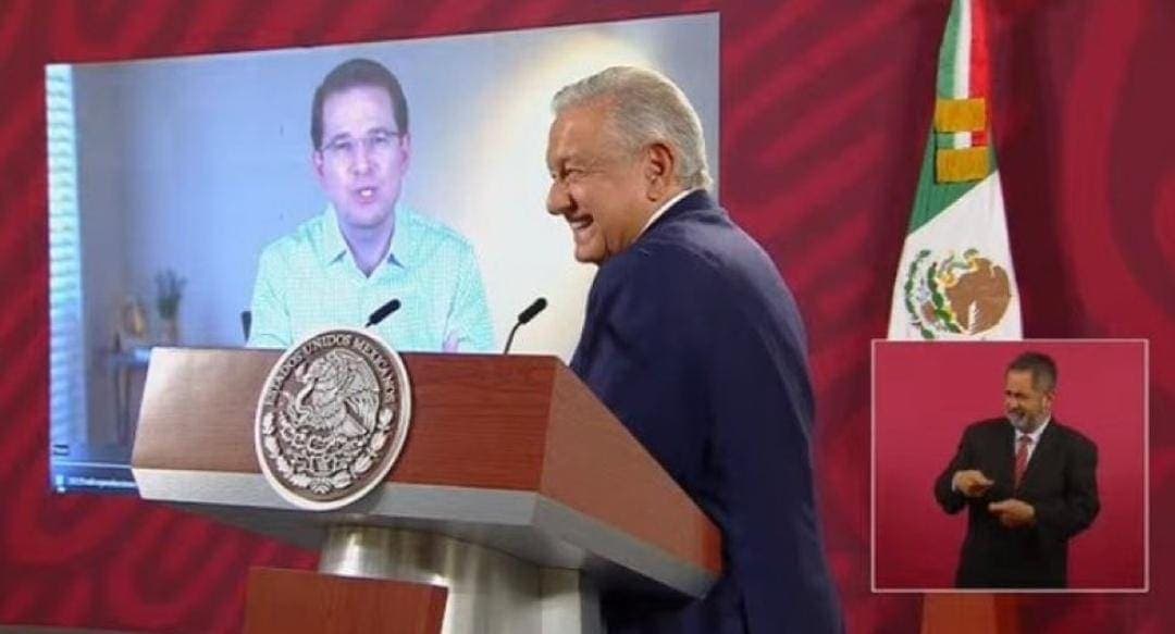 Video: AMLO se burla de Ricardo Anaya por decir que el petróleo es obsoleto