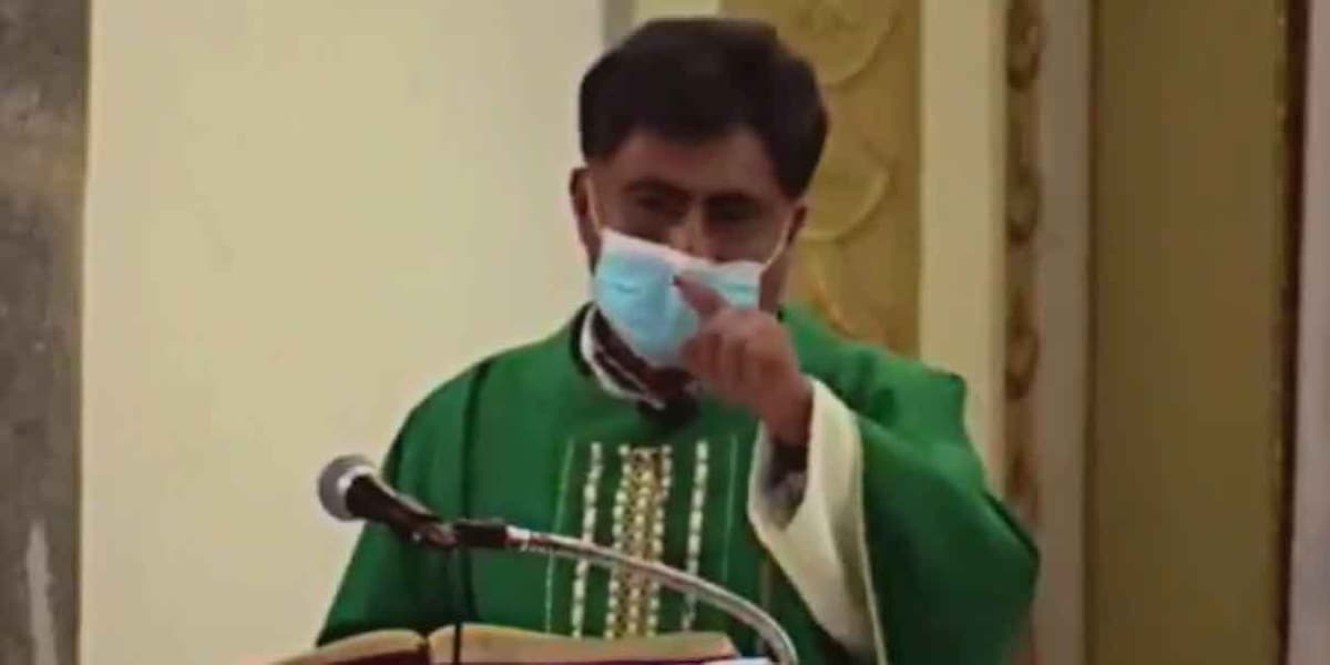 VIDEO: Sacerdote en Puebla arremete contra comunidad LGBT y los llama "jotines"