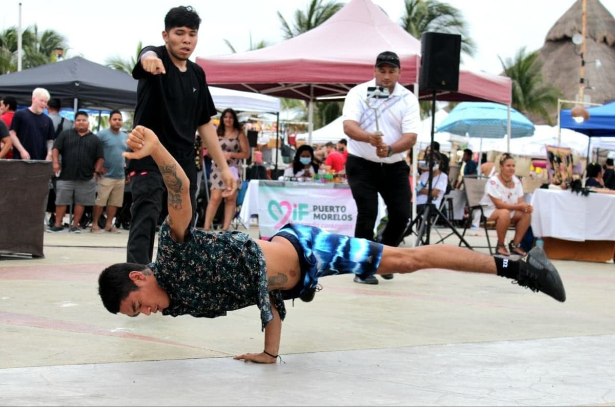 Vive Puerto Morelos fin de semana de moda, música, artesanías y gastronomía