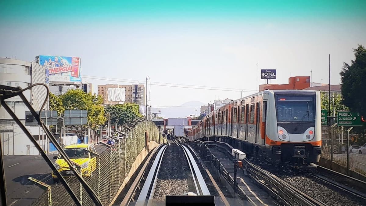 Video: Por falla del Metro de CDMX recuerdan video de Volver al Futuro