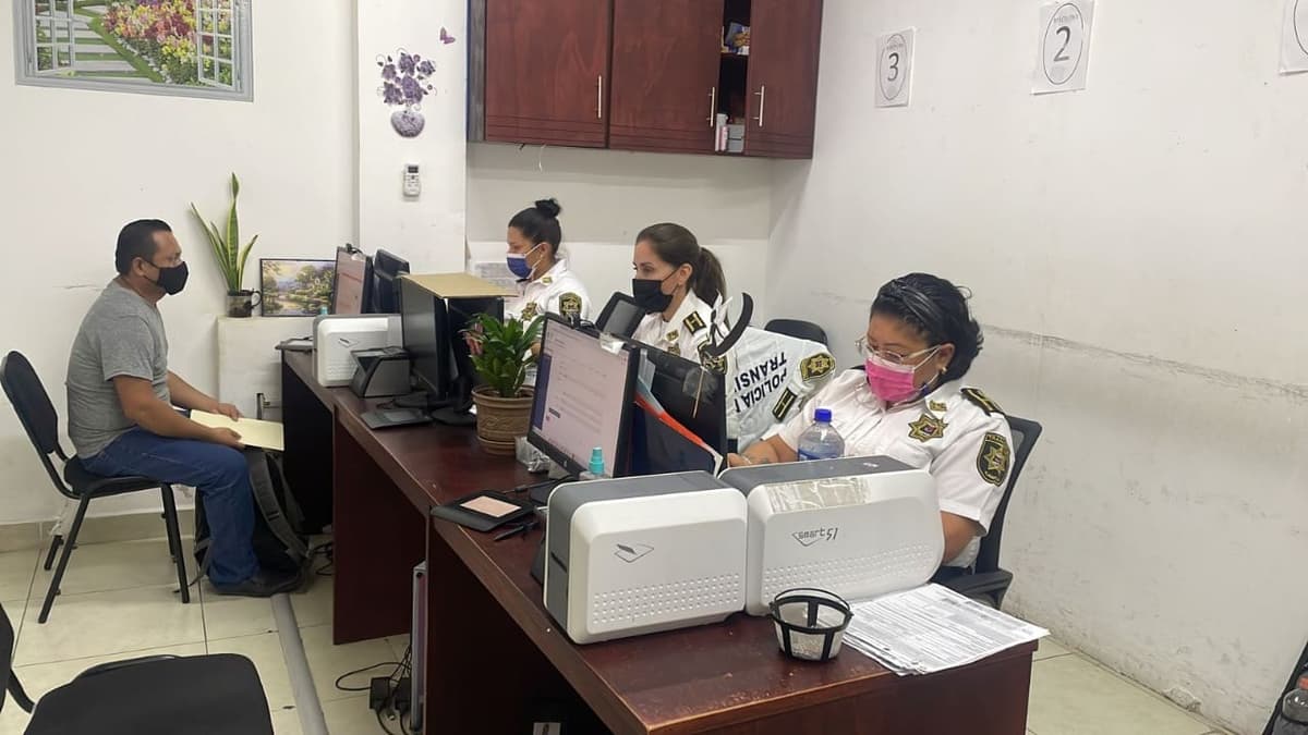 Tránsito de BJ facilita regularización de multas en jornada de descuentos