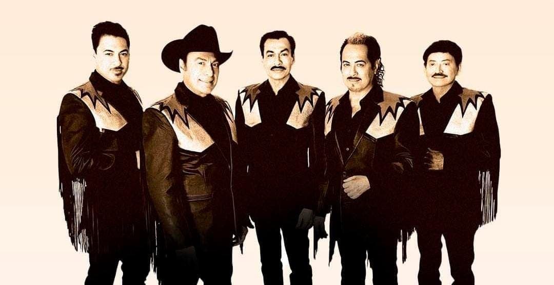 Video: AMLO anuncia concierto de Los Tigres del Norte en el Zócalo el 15 de septiembre