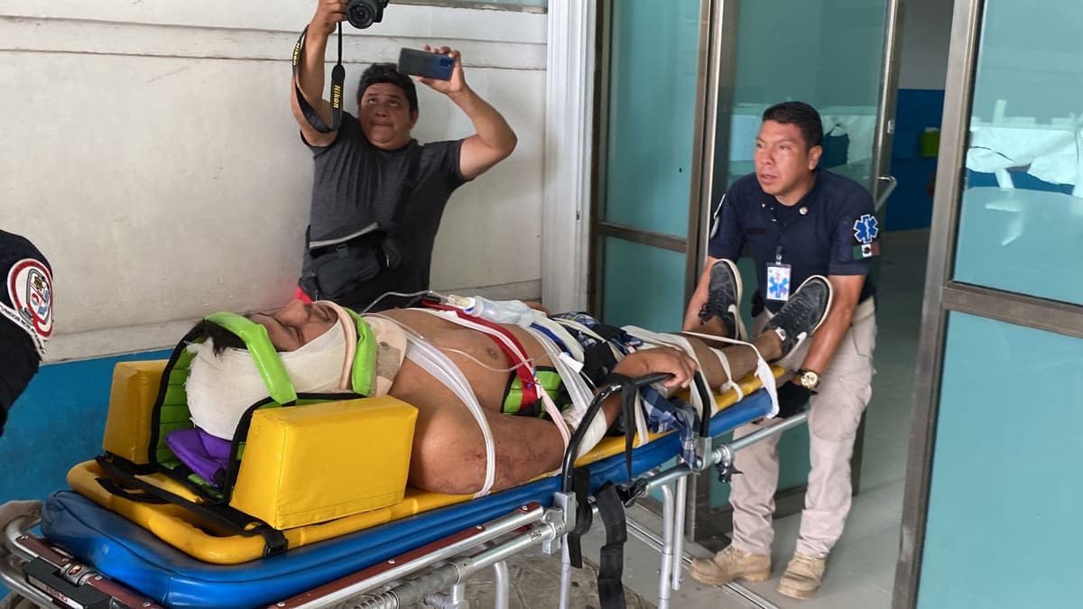 Albañil sufre descarga eléctrica en Cancún