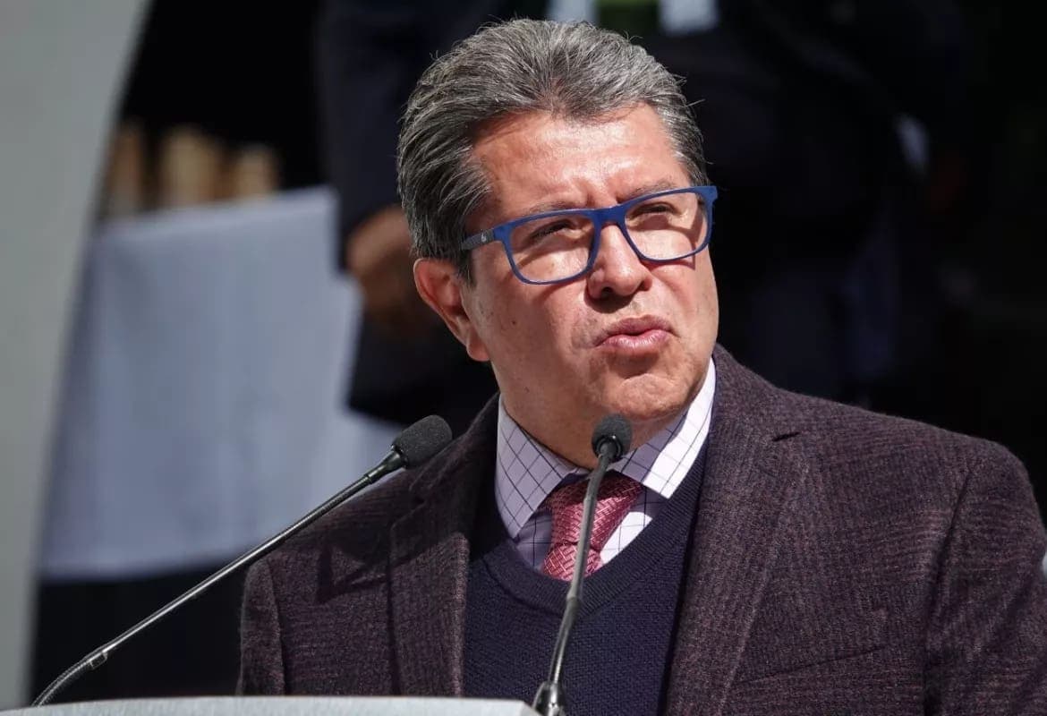 Ricardo Monreal aseguró que críticas por no respaldar reforma a GN son ideadas por asesores extranjeros