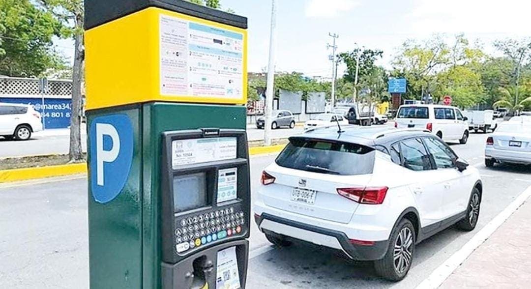 Encuesta lo confirma: 8 de cada 10 personas no quieren parquímetros en Playa del Carmen