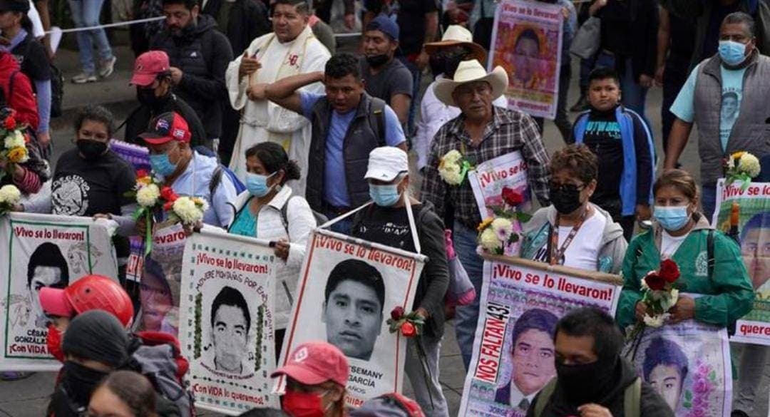 Pruebas de caso Ayotzinapa, obsoletas: Encinas a The New York Times