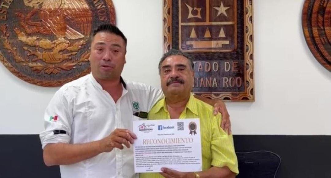 Recibe "Chano" Toledo reconocimiento por apoyar a la casa hogar "El Buen Samaritano"