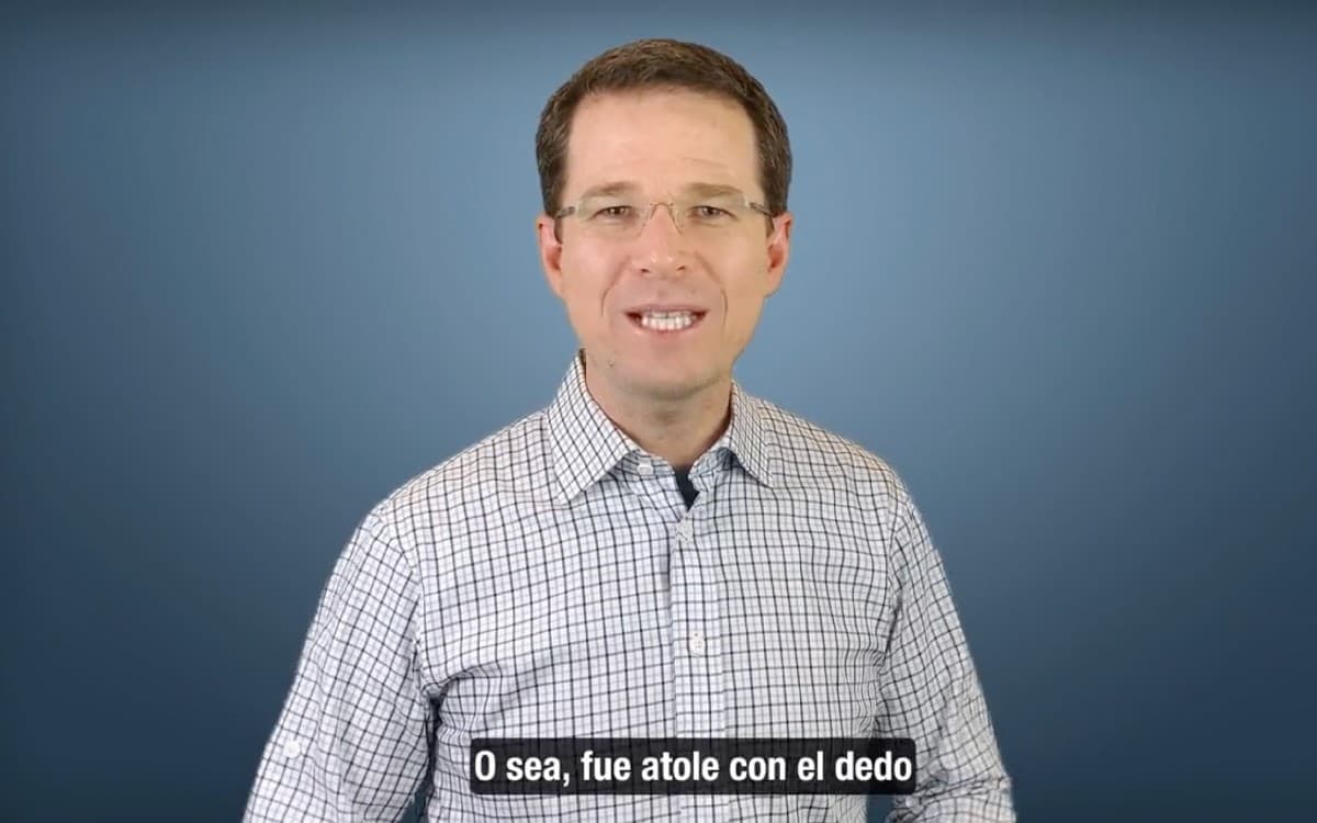 'Atole con el dedo que ya no habría espionaje'; Anaya publica nuevo video contra AMLO