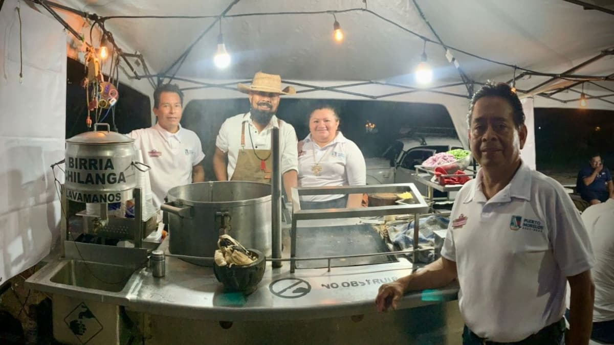 Impulsa gobierno de Puerto Morelos la apertura de nuevos negocios