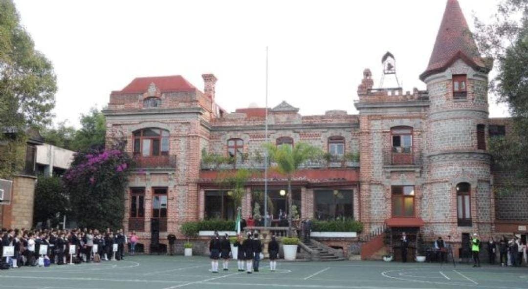 Video: Niño de 6 años muere ahogado en alberca del Colegio Williams de Cdmx