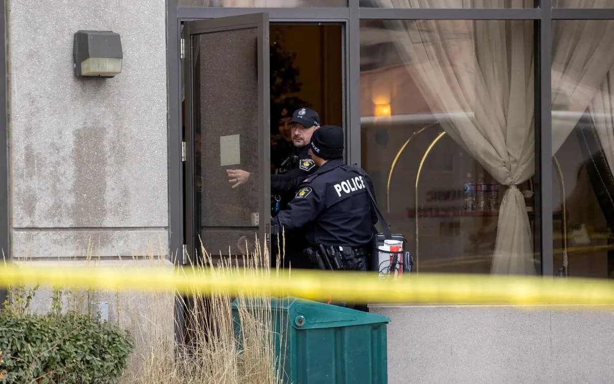 Adolescentes asesinan un hombre sin hogar en Toronto