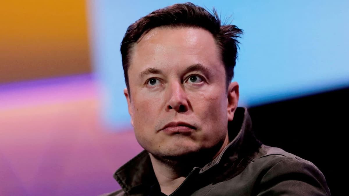 VIDEO: Abuchean a Elon Musk durante show de Dave Chappelle