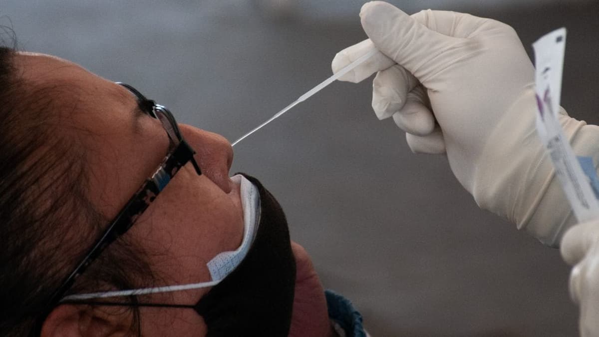 ¿Nueva ola de COVID? Se registran 12 mil nuevos casos en una semana