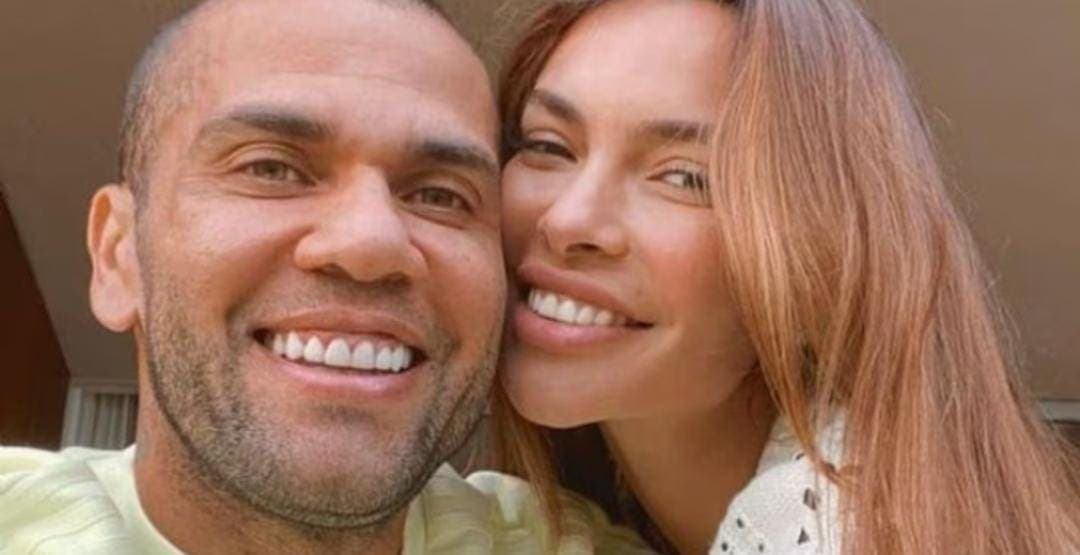 Esposa de Dani Alves elimina de su Instagram todas las fotos con el futbolista