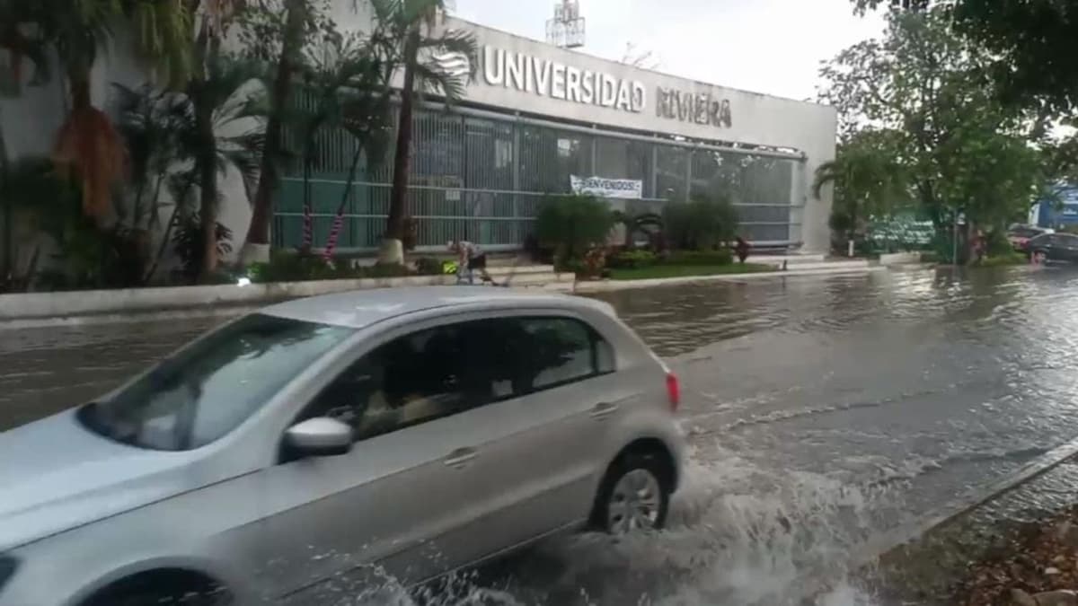 Frente frío 27 genera lluvias e inundaciones en Playa del Carmen