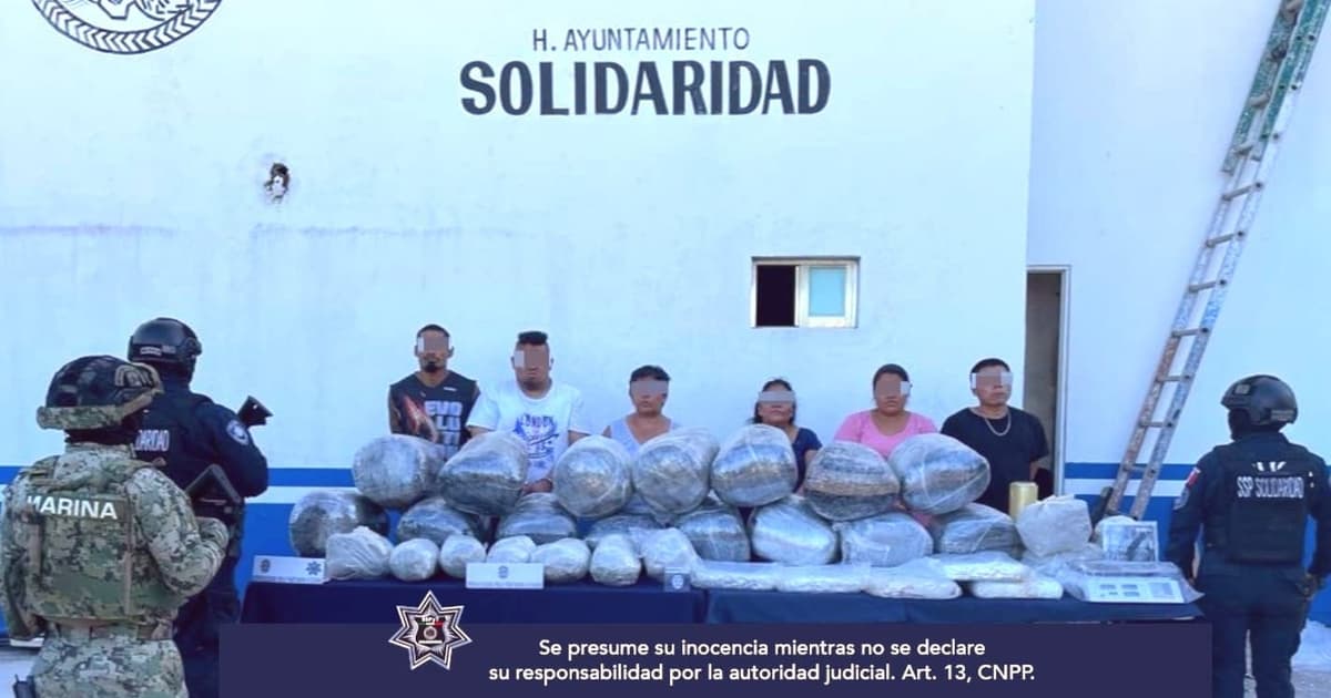 Entregan a la FGR a los 6 detenidos con 90 kilos de marihuana en Playa del Carmen; hay 3 mujeres