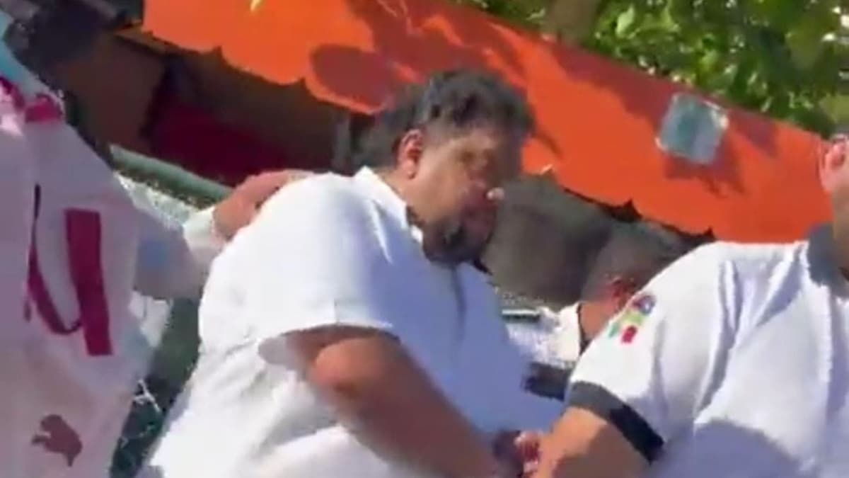 Video: Otra contra Uber; detienen a taxistas en Zona Hotelera de Cancún por golpear a turista