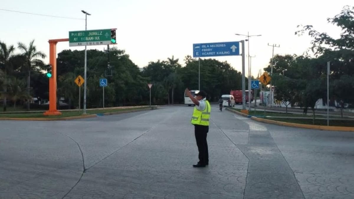 Anuncian cierres parciales en hora pico para agilizar el tráfico hacia la Zona Hotelera de Cancún