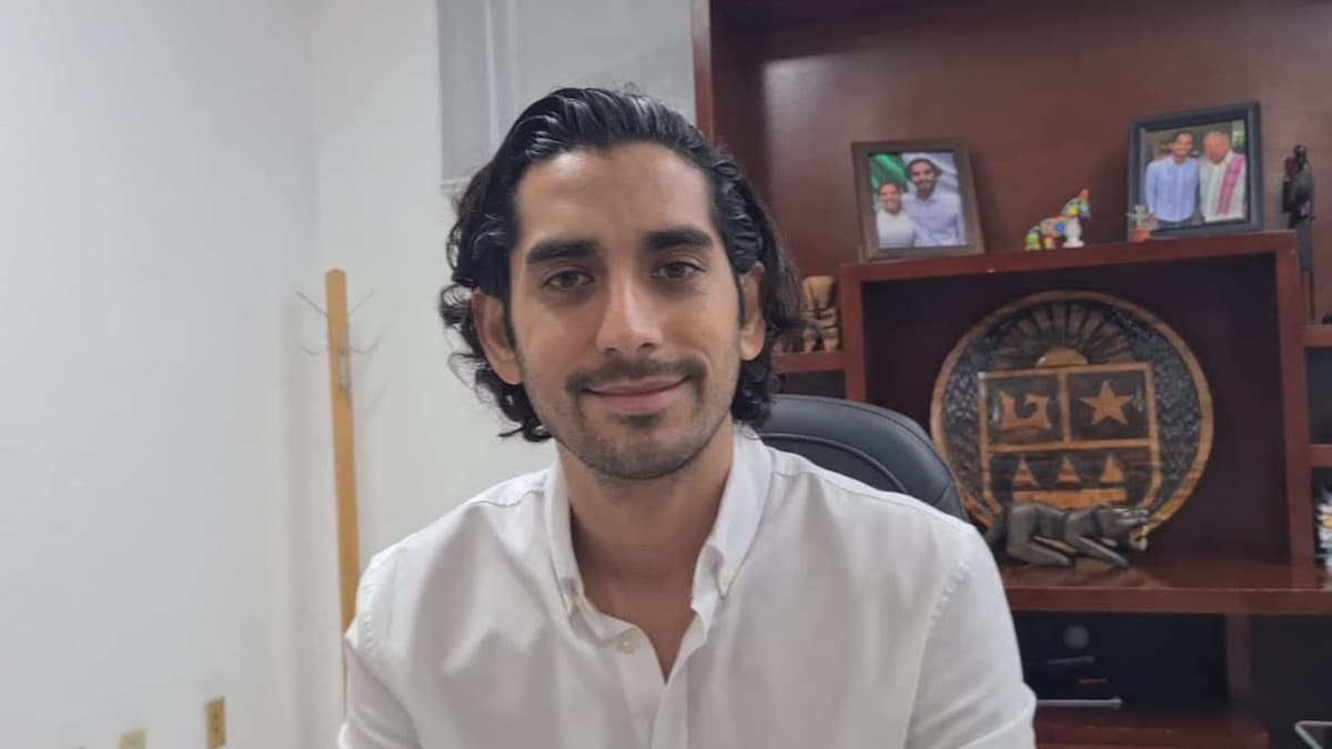 Invitan a solicitar cita para agilizar canje de placas