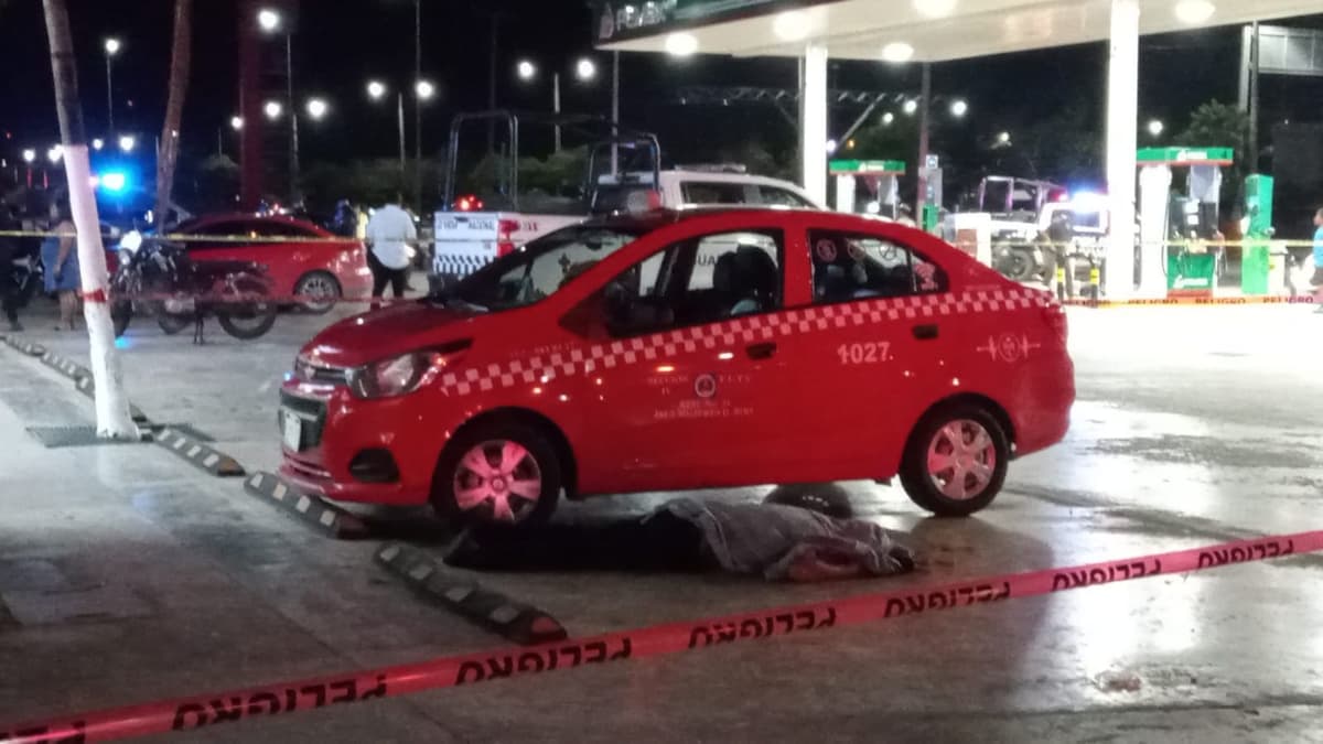 Acribillan a taxista de Isla Mujeres en las inmediaciones del Hospital General de Cancún