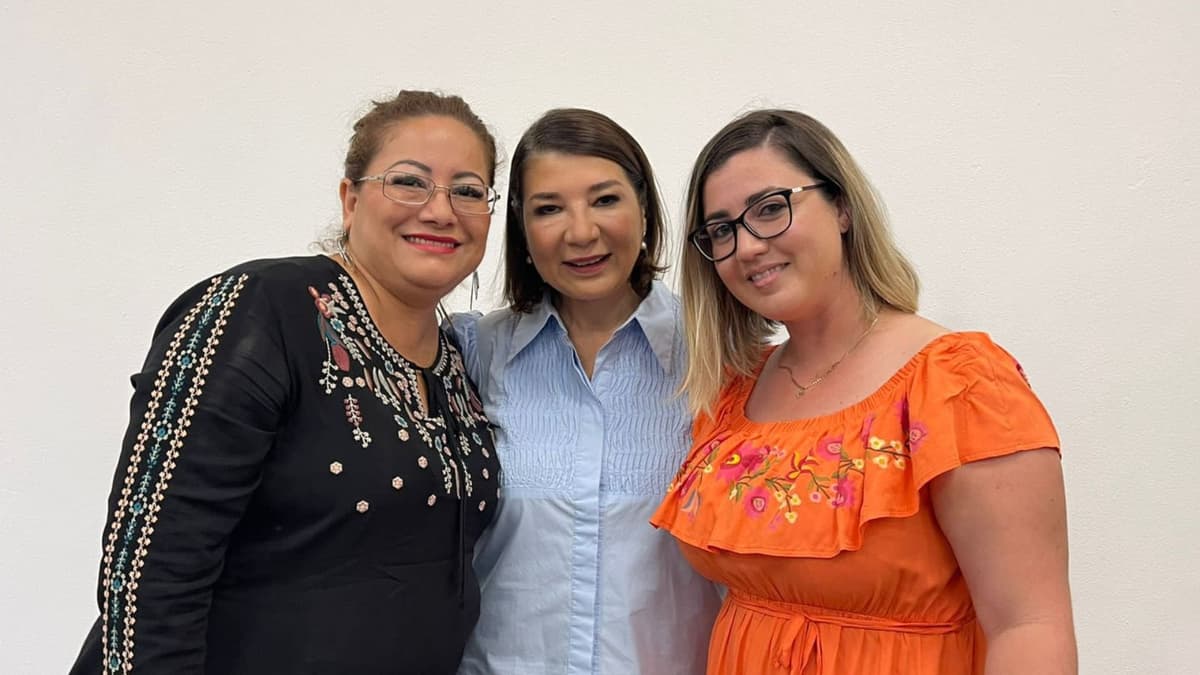 Kira Iris, recibe reconocimiento por su compromiso social y responsable