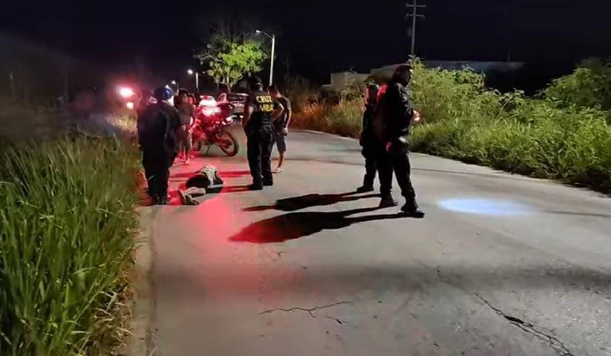 Embiste auto a un hombre a bordo de su triciclo en Felipe Carrillo Puerto