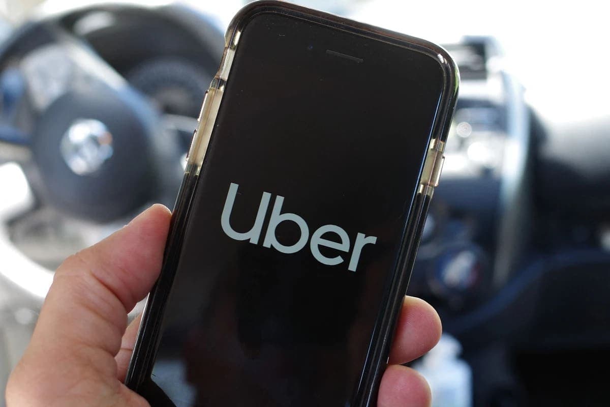 Socios de Uber, inconformes con reforma a Ley de Movilidad; afirman que favorece a taxistas